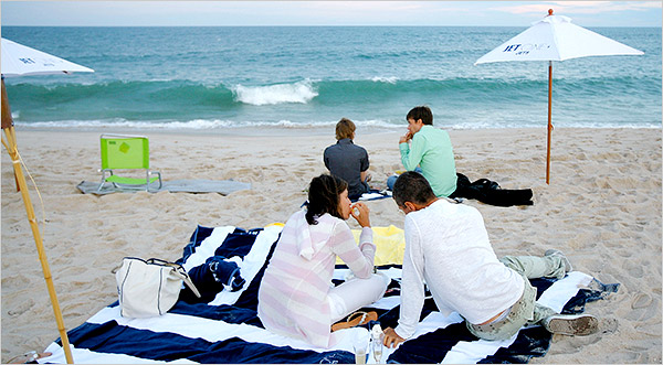 hamptons-beach-scene1