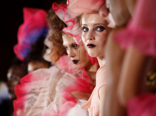 fashion-week-model-looking