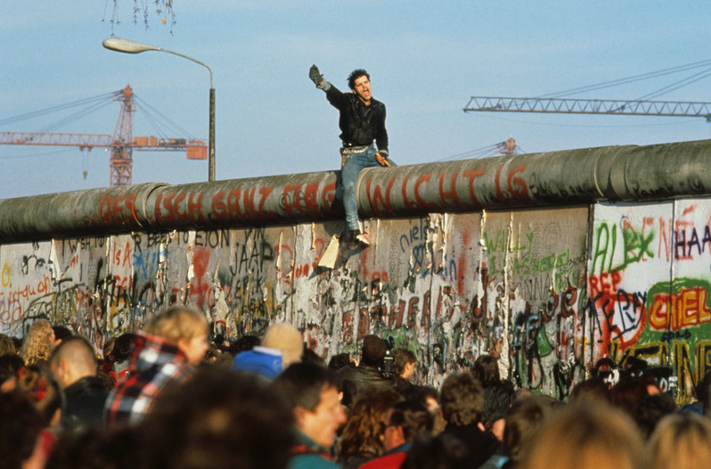 Turley, Fall of the Berlin Wall