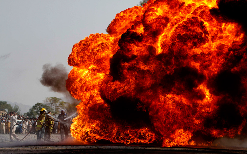 Afghan firemen