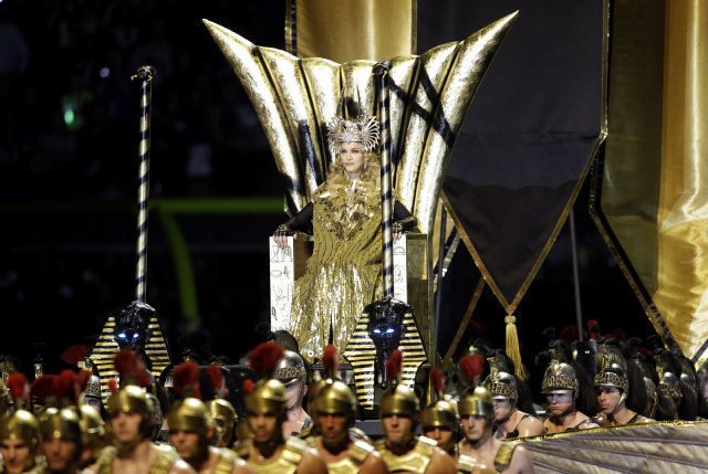 Madonna-Super-Bowl-entrance.jpg